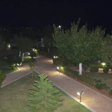 Paloma Villa Karavados Exterior photo